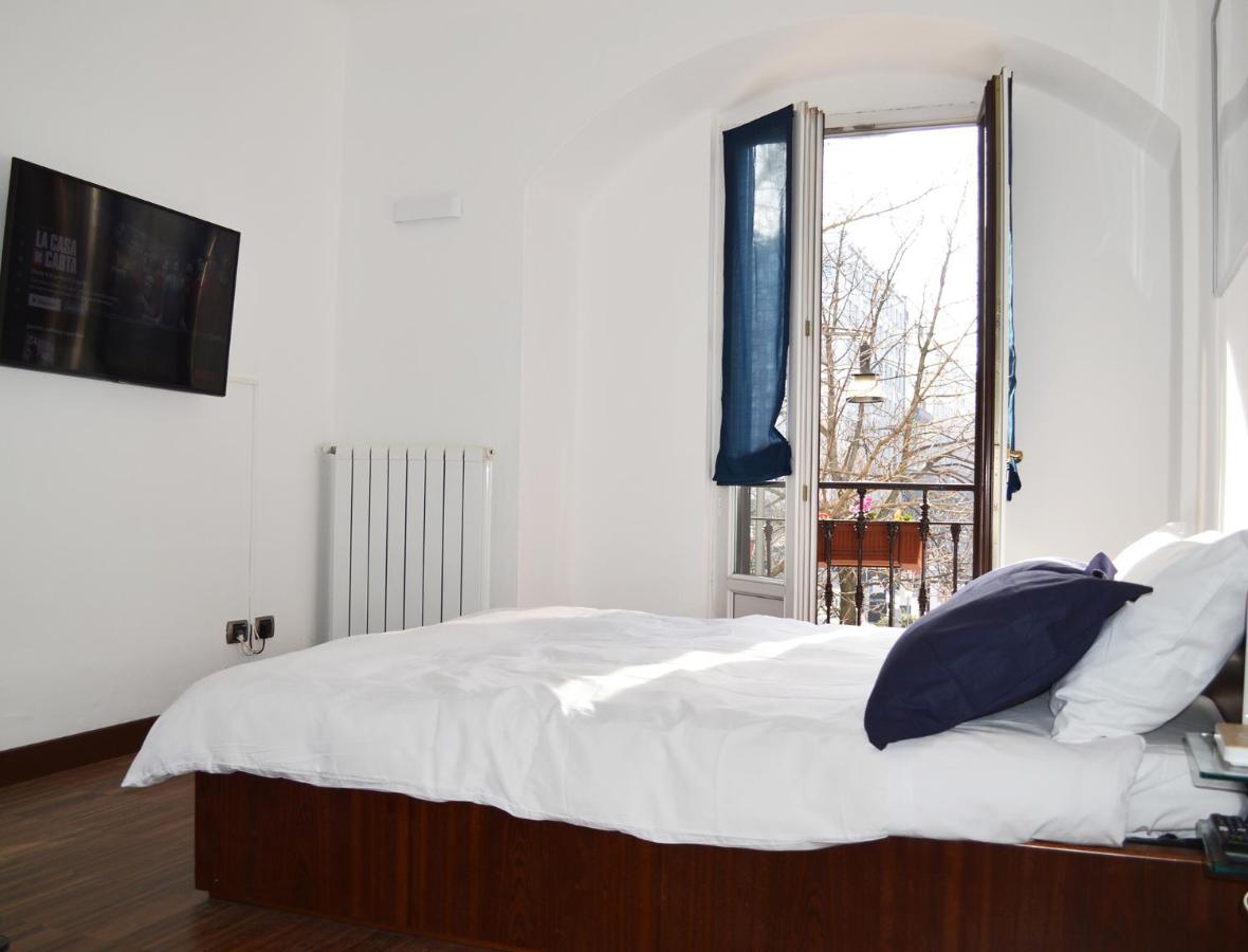 Room Inn Milan Bagian luar foto