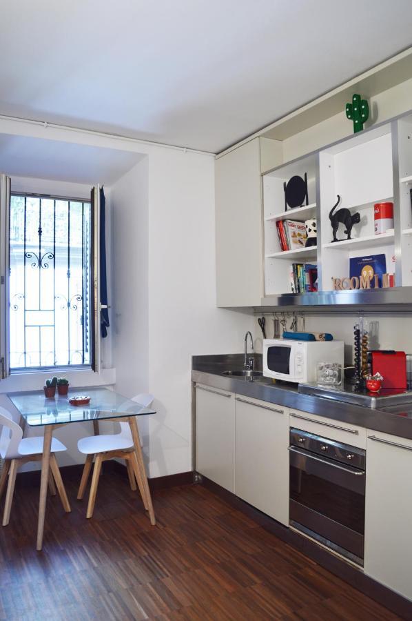 Room Inn Milan Bagian luar foto